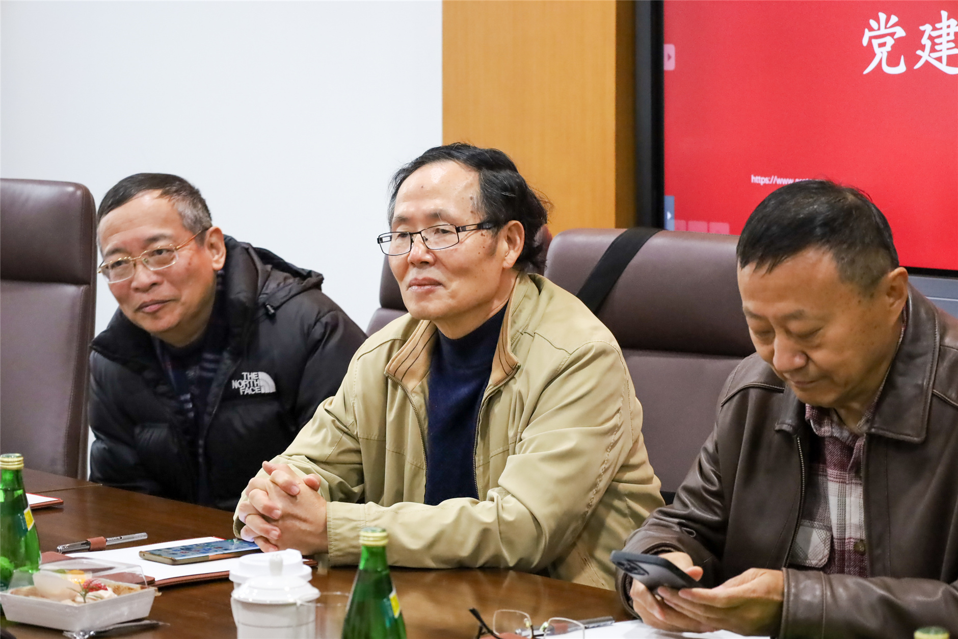 IMG_9097.jpg IMG_9097.jpg