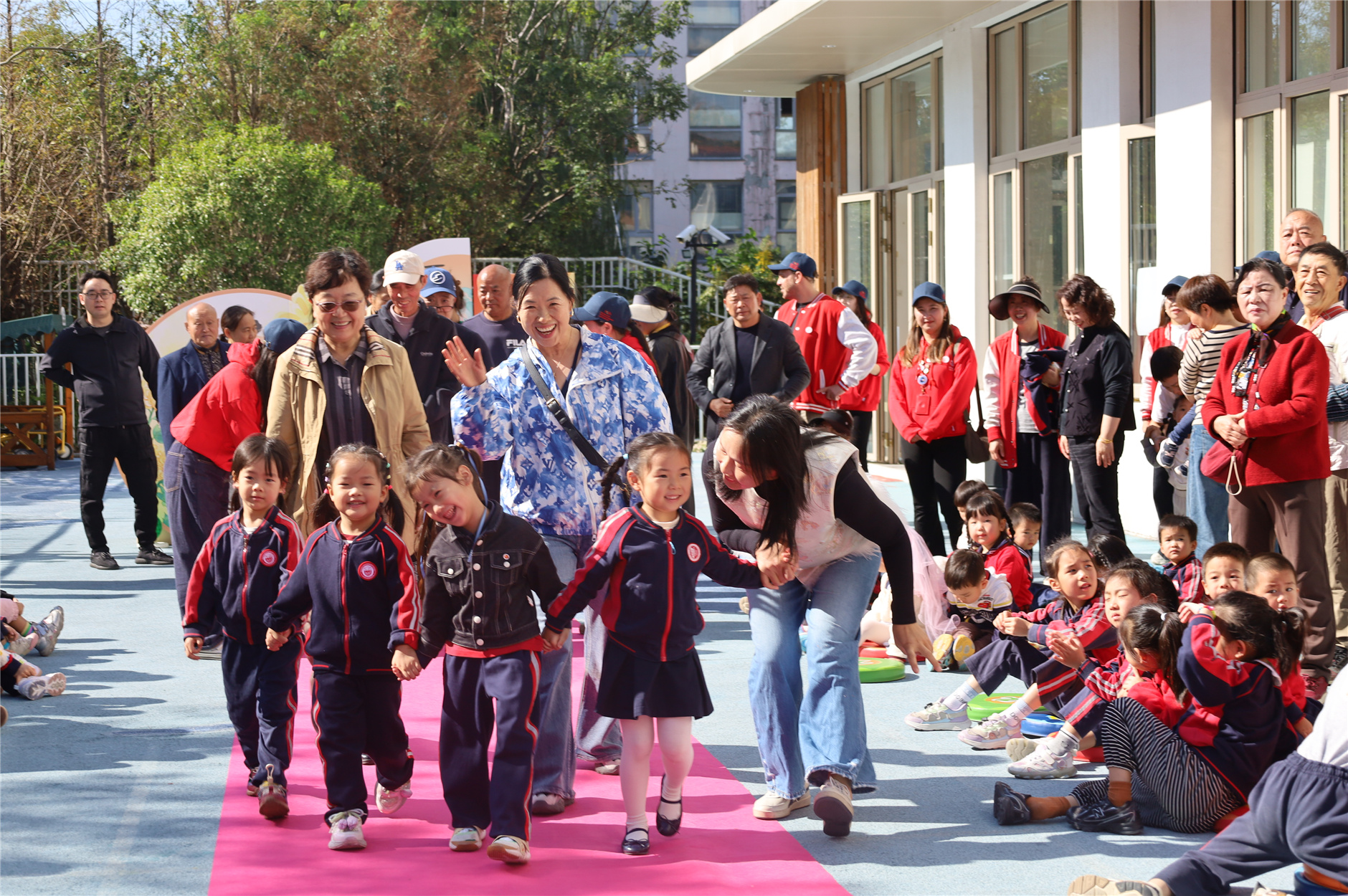 IMG_9873.jpg IMG_9873.jpg